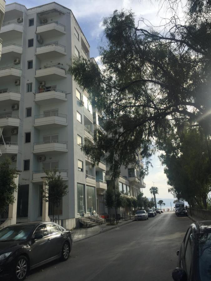 Anisa Vlorë מראה חיצוני תמונה